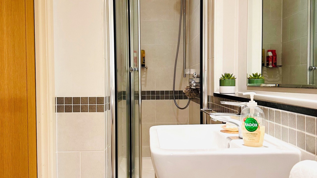 Photo of Bathroom in Camden Town with Primrose Hill