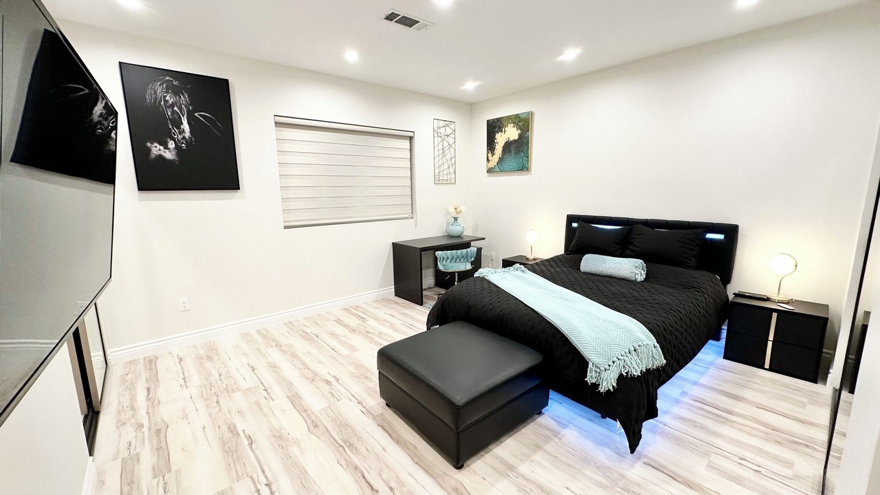 Photo of Bedroom in Mission Hills
