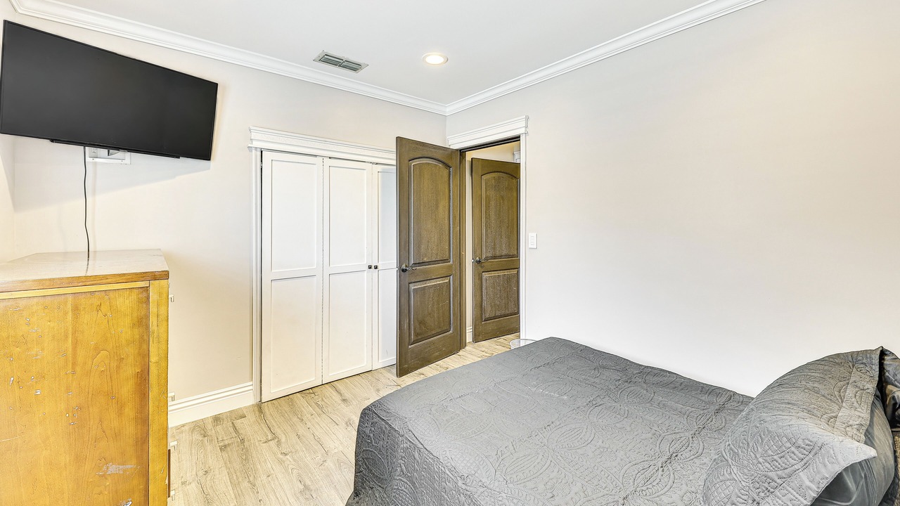 Photo of Bedroom in Walnut Valley