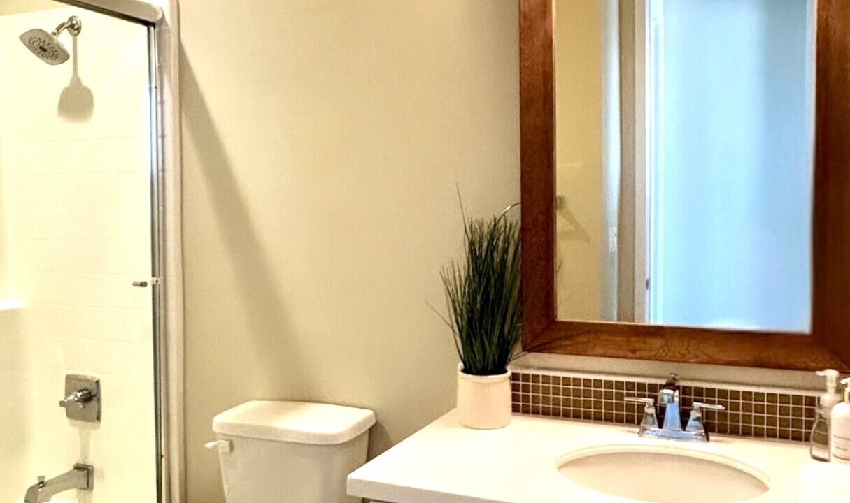 Photo of Bathroom in Portola Springs