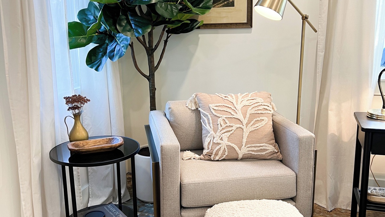 Photo of Livingroom in Chico