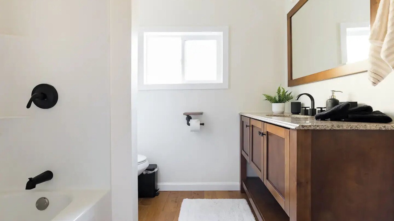 Photo of Bathroom in Alpine