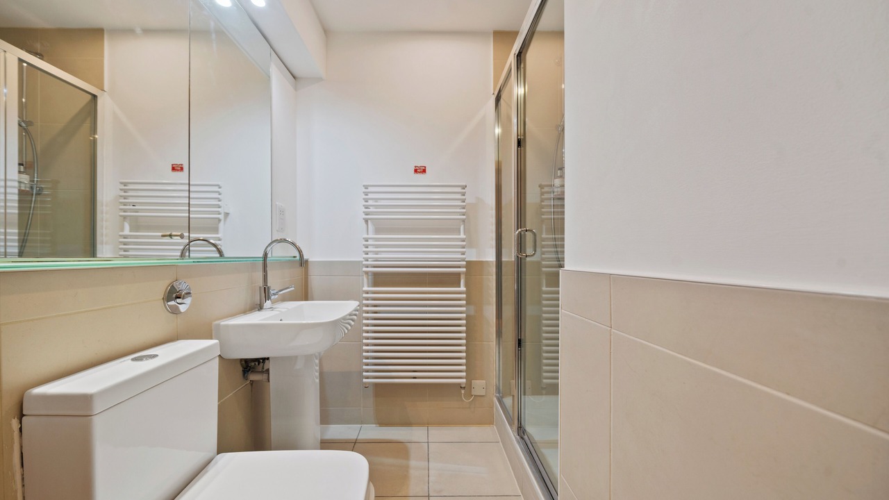 Photo of Bathroom in Bishopsgate
