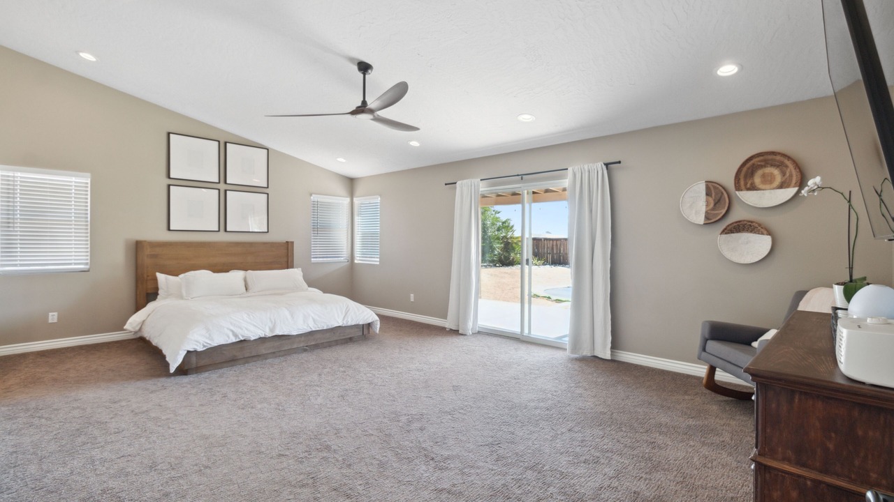 Photo of Bedroom in Apple Valley