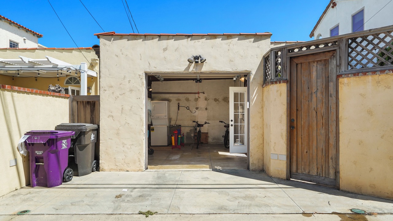 Photo of Outdoor in Belmont Shore
