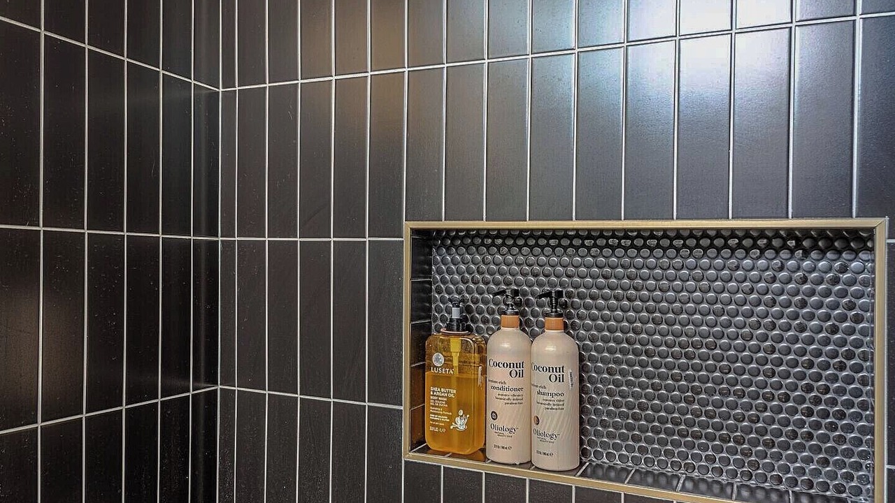 Photo of Bathroom in South Wrigley