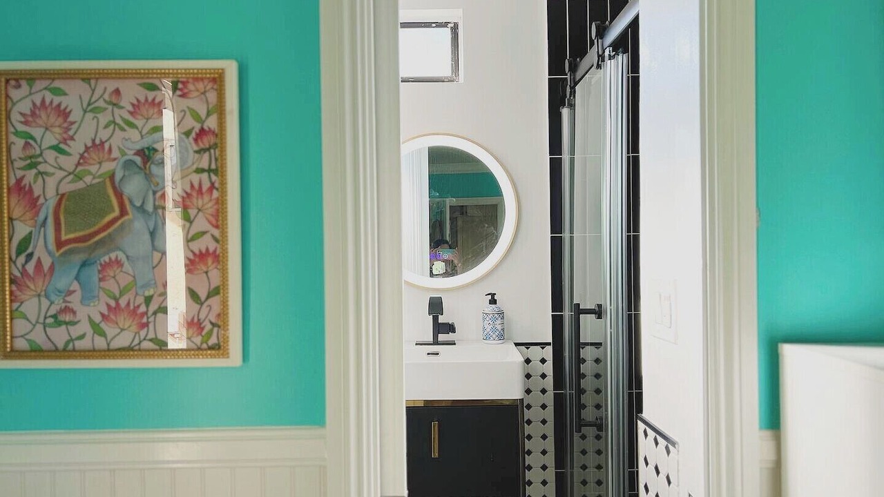 Photo of Bathroom in South Wrigley