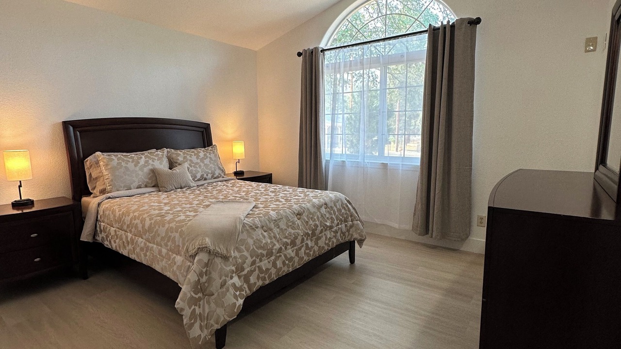 Photo of Bedroom in Yreka