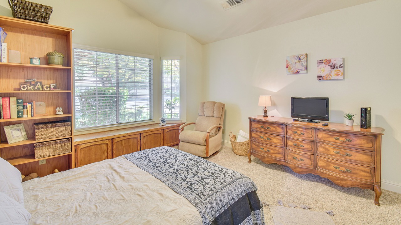 Photo of Bedroom in Merced
