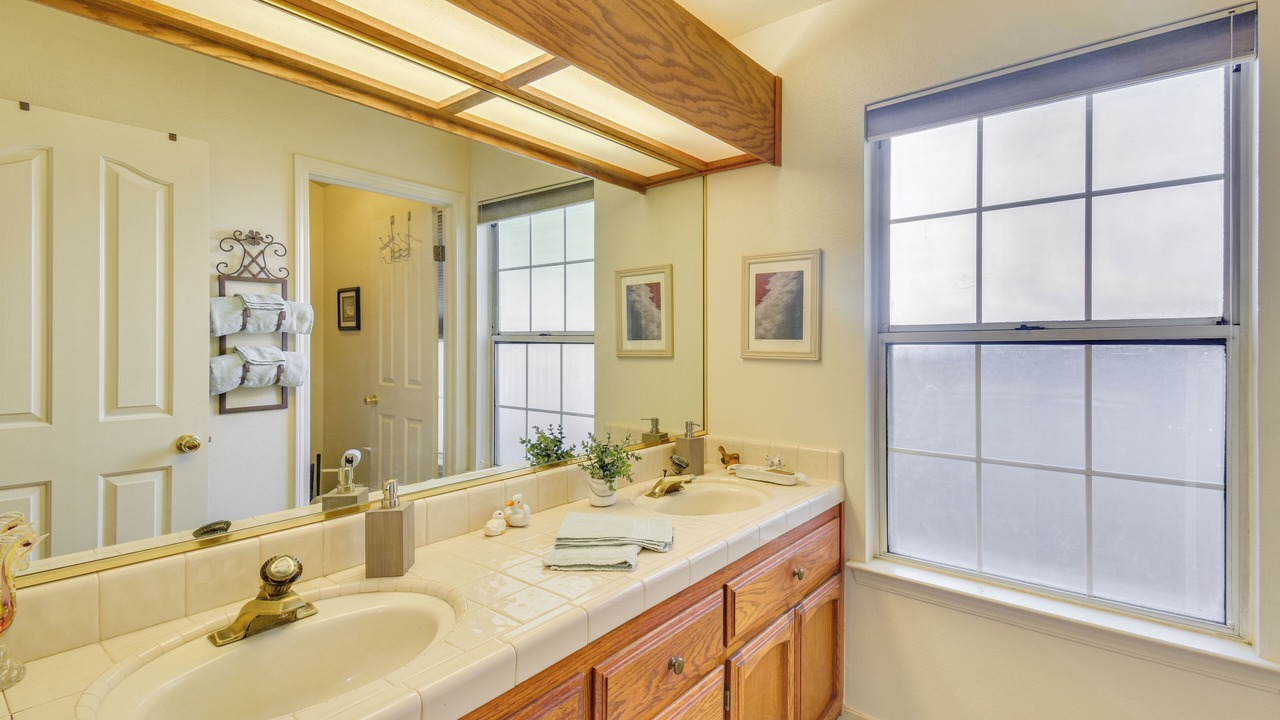 Photo of Bathroom in Merced