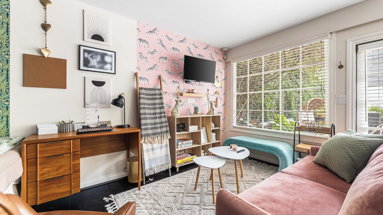 Photo of Livingroom in Hollywood