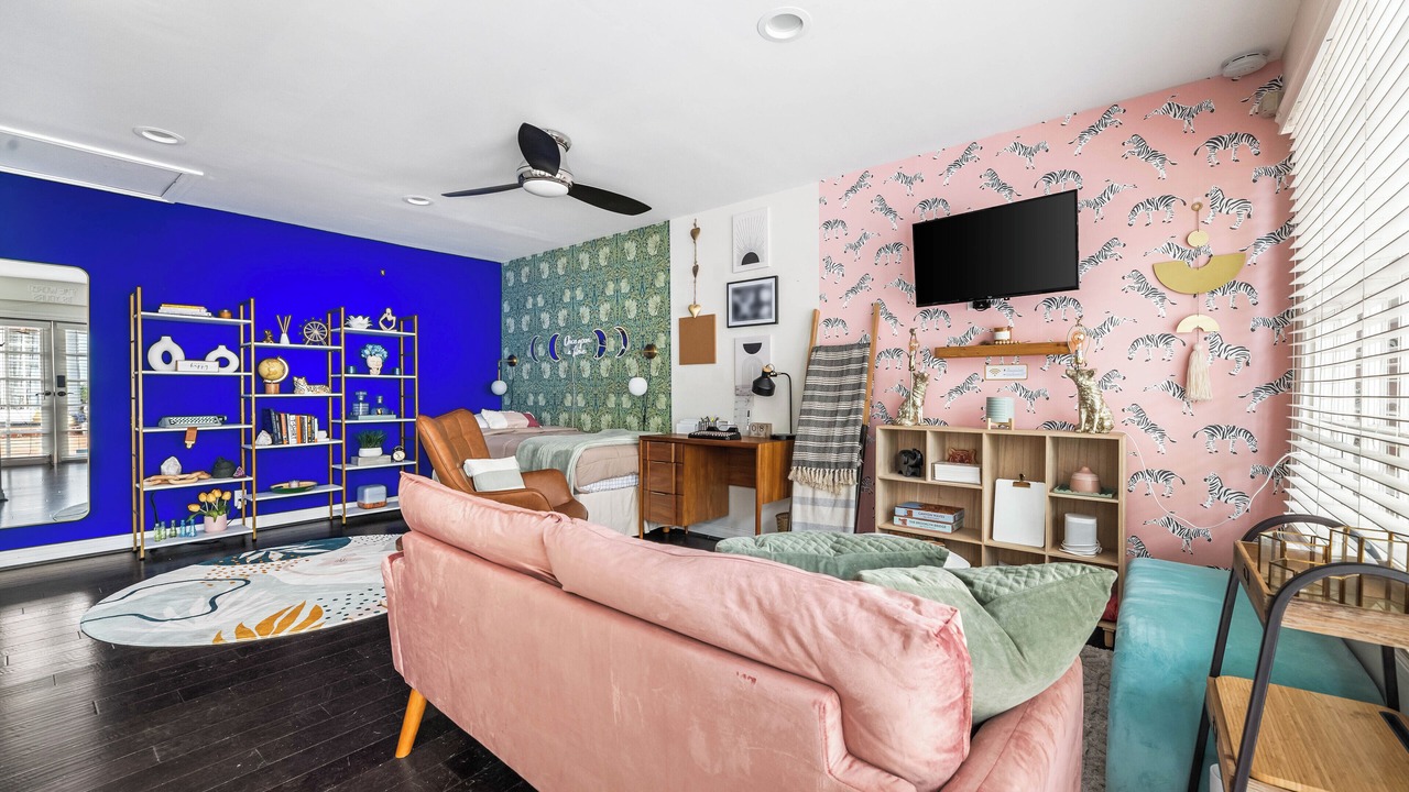 Photo of Livingroom in Hollywood