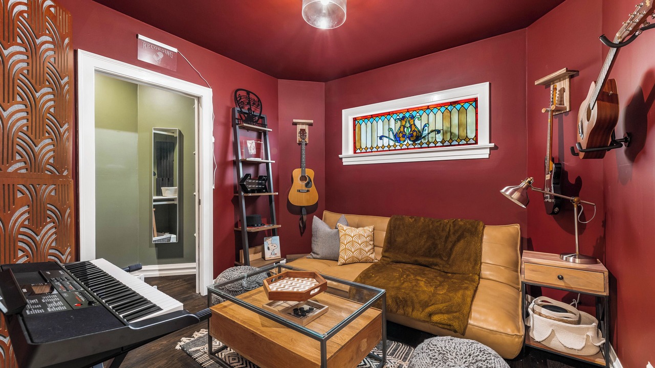 Photo of Livingroom in Hollywood