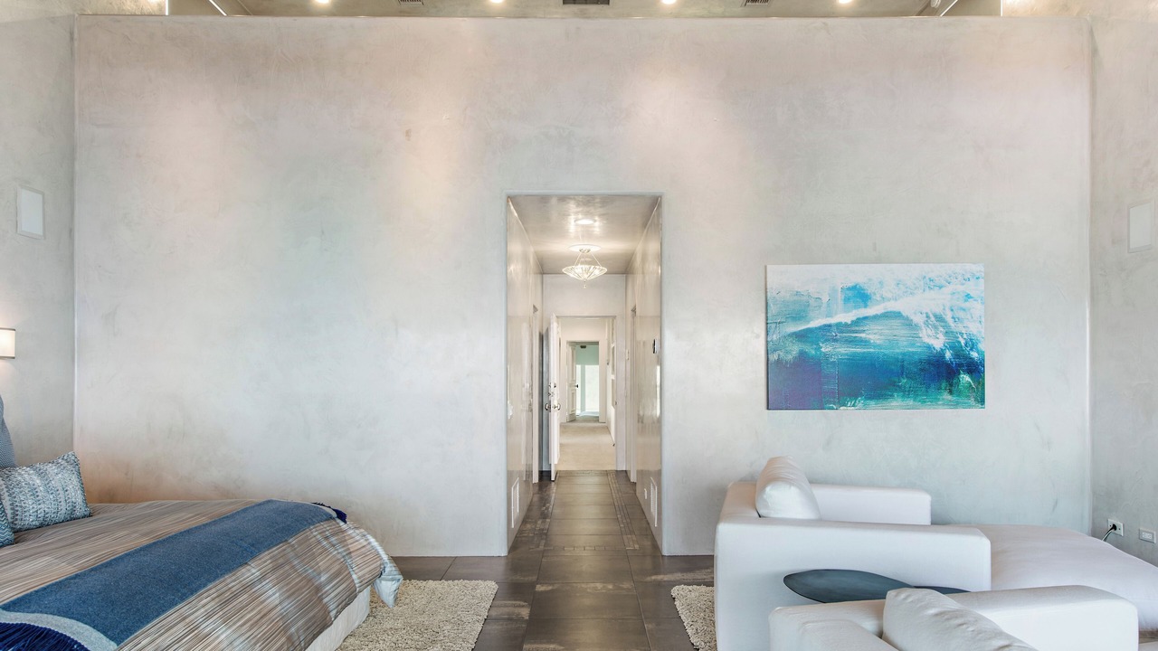 Photo of Bedroom in Eastern Malibu
