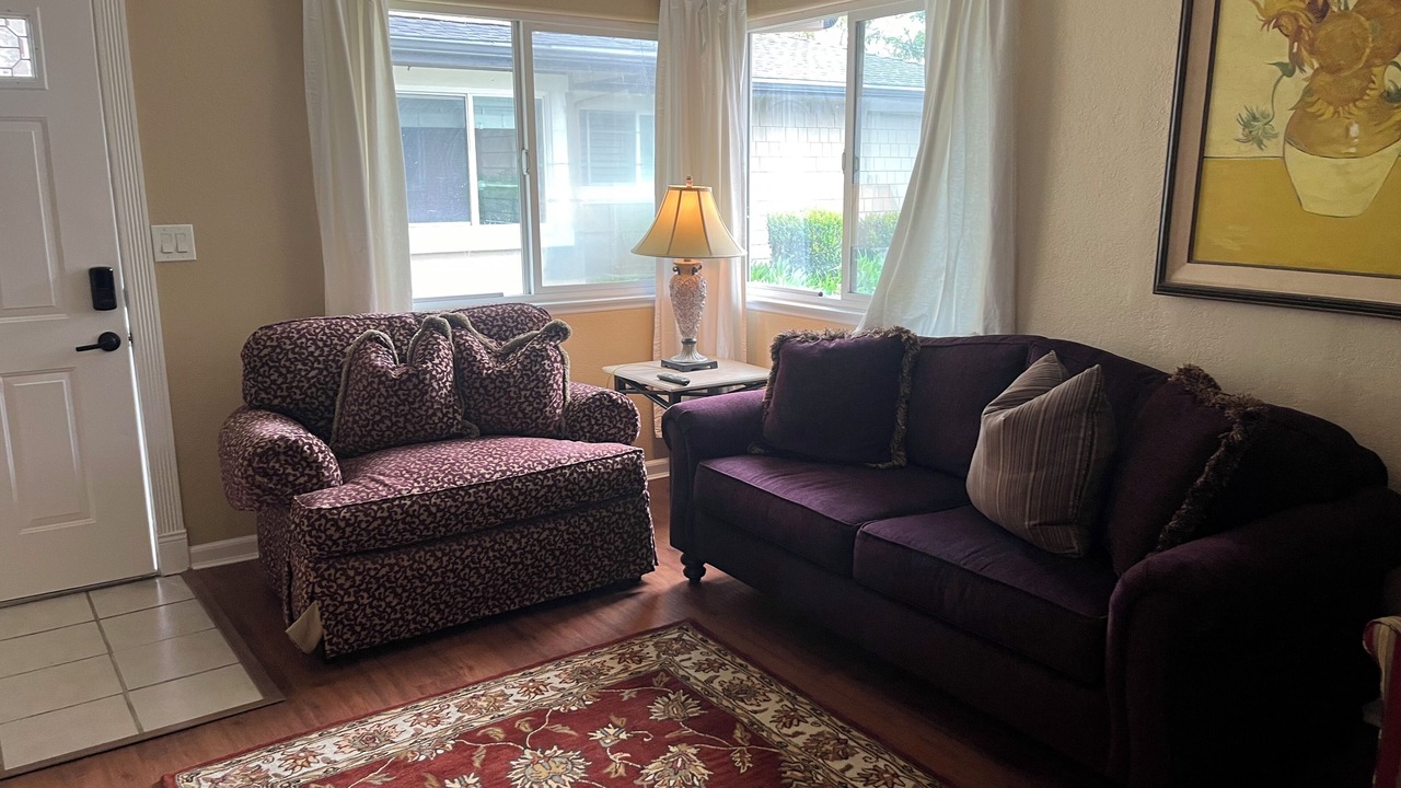 Photo of Livingroom in Huntington Beach