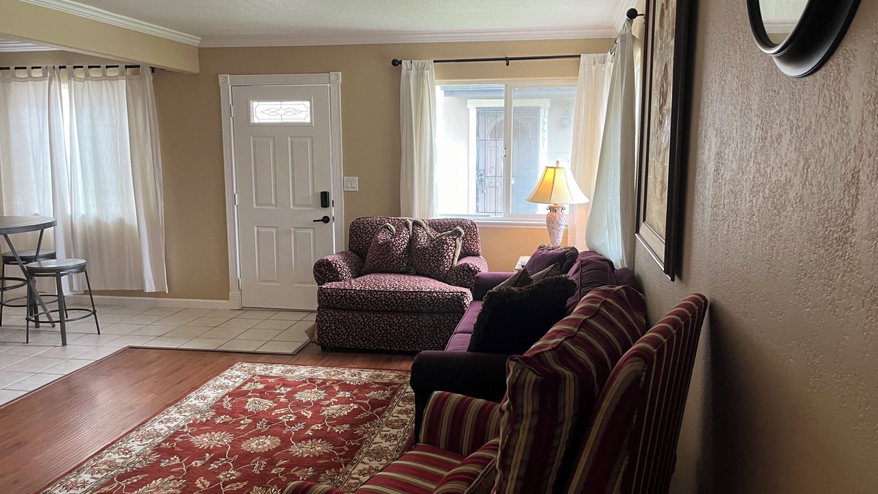 Photo of Livingroom in Huntington Beach