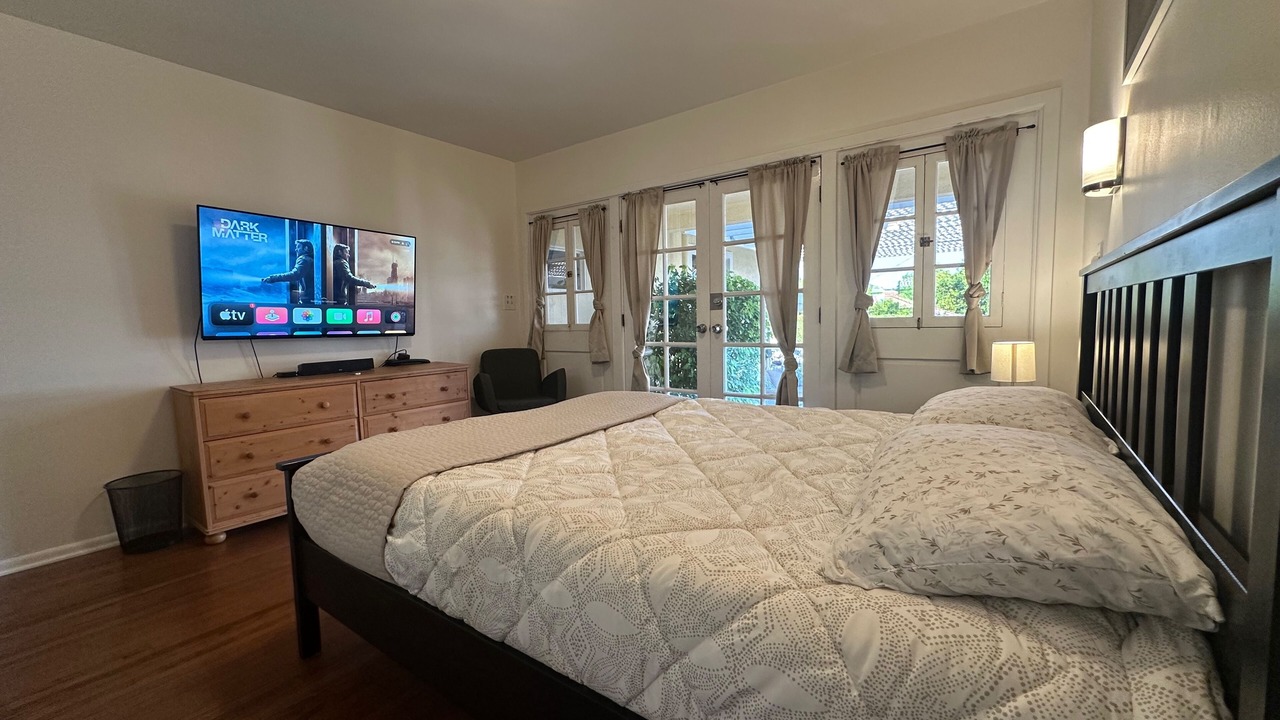 Photo of Bedroom in Burbank