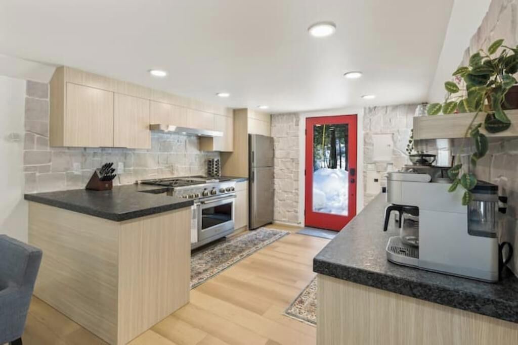 Photo of Kitchen in Tahoe National Forest
