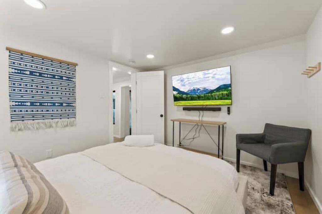 Photo of Bedroom in Tahoe National Forest