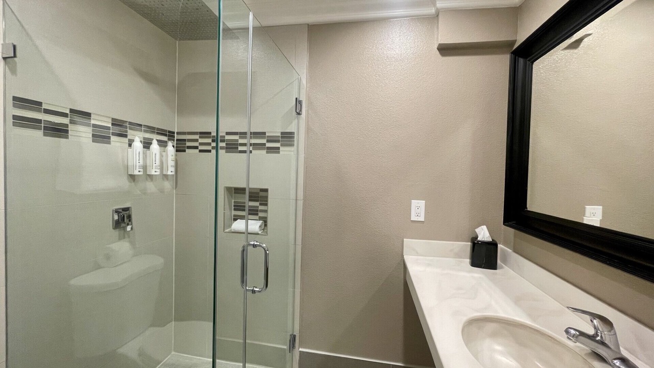 Photo of Bathroom in Lompoc