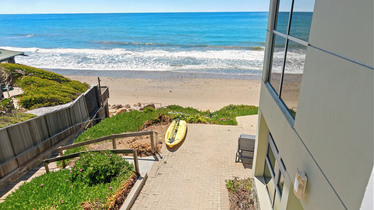 Photo of Others in Western Malibu