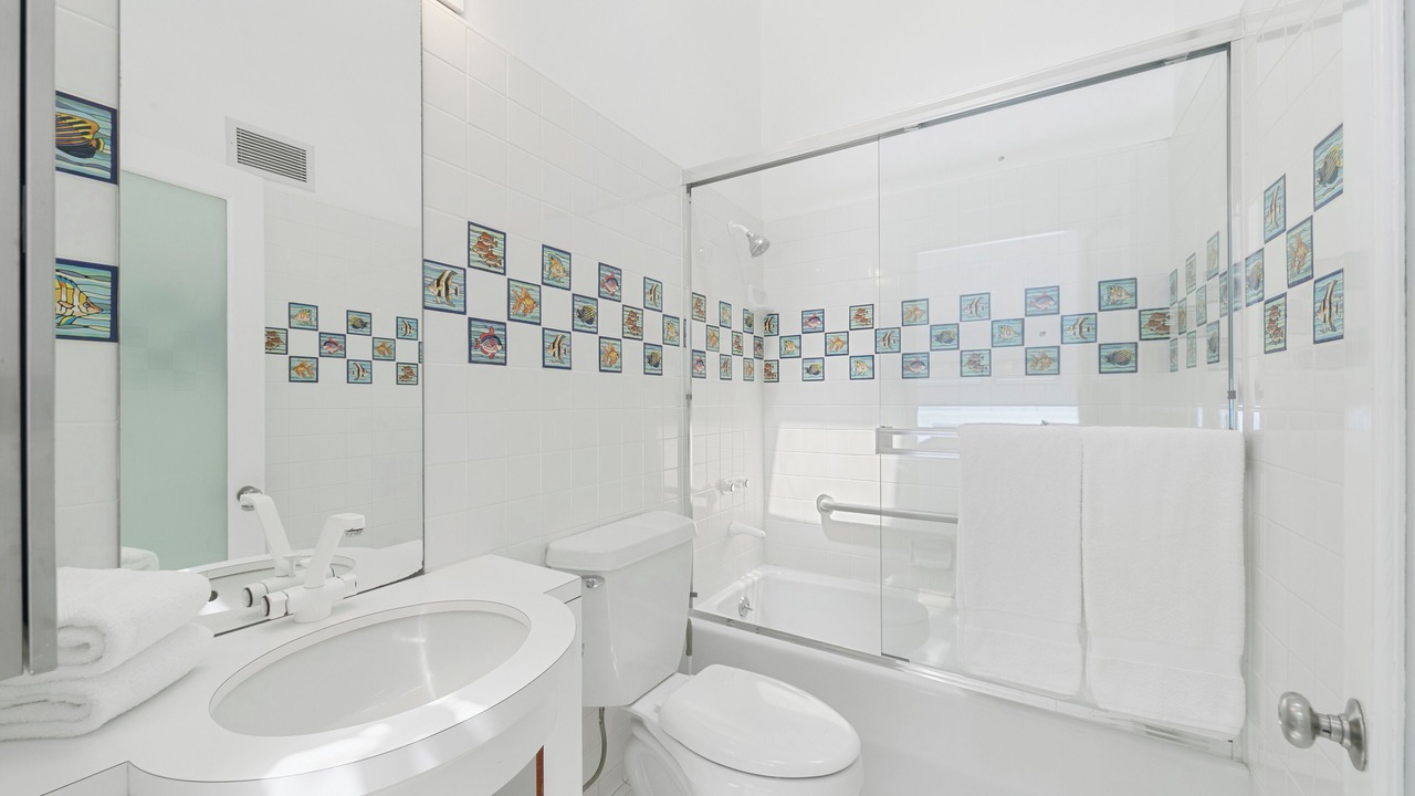 Photo of Bathroom in Western Malibu