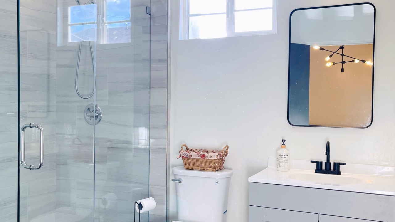 Photo of Bathroom in Reseda