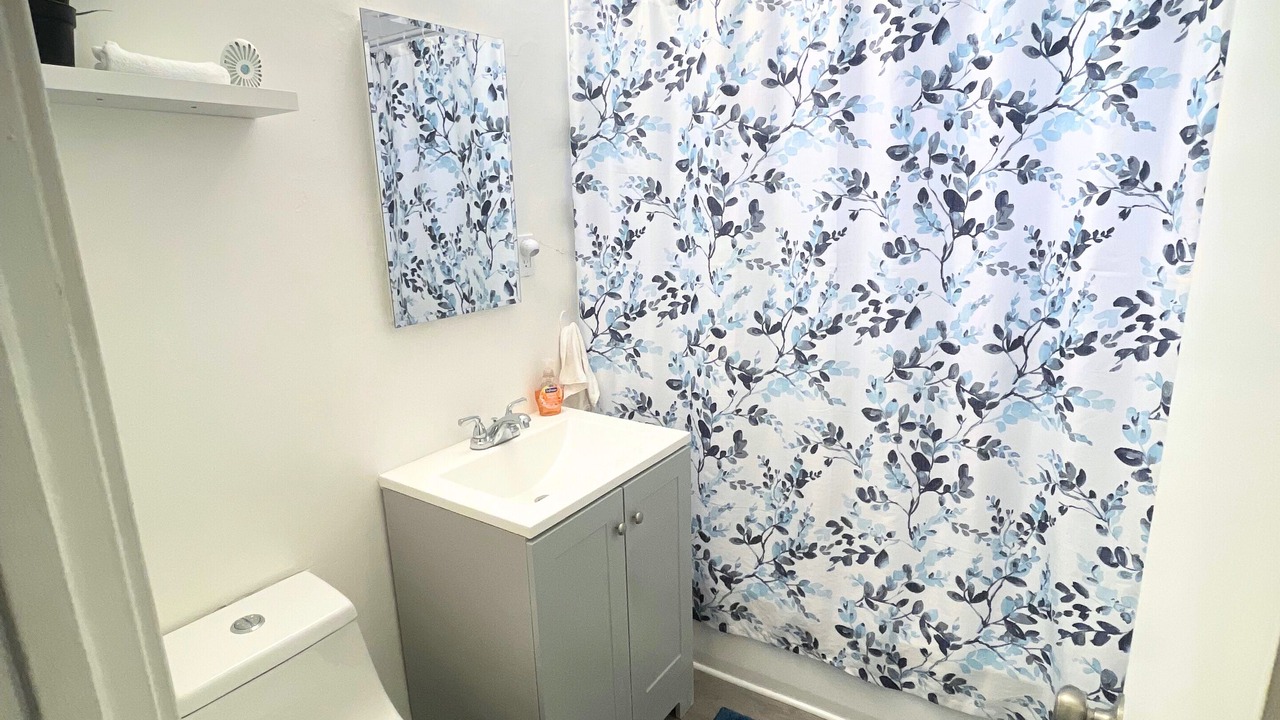 Photo of Bathroom in Sunset Junction