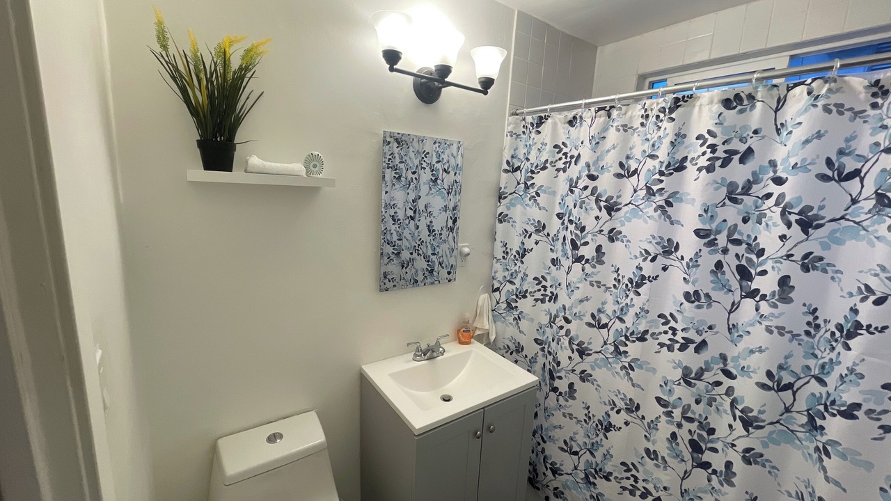 Photo of Bathroom in Sunset Junction