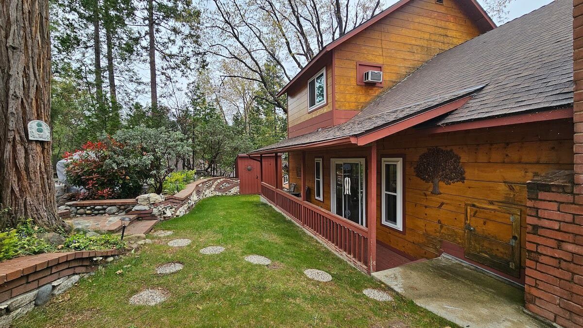 Photo of Outdoor in Bass Lake