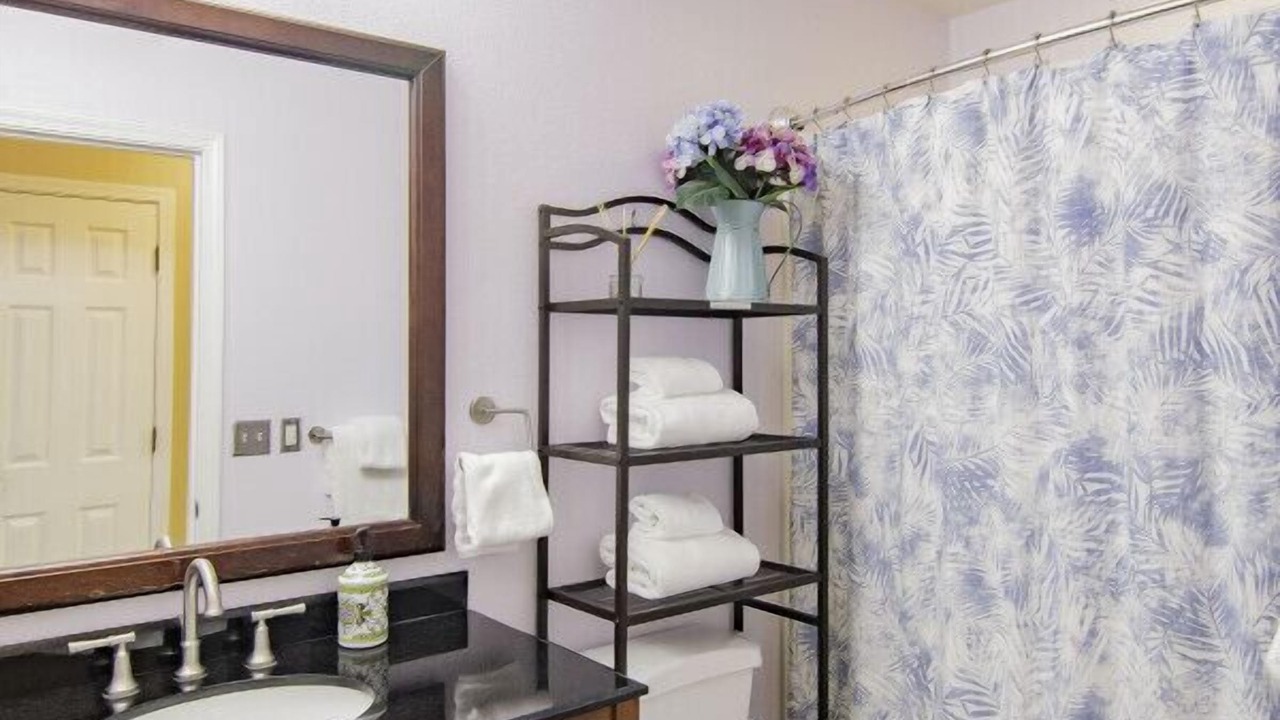 Photo of Bathroom in Crescent City