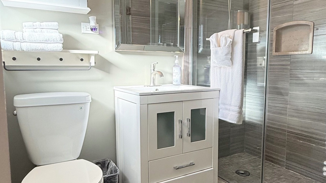 Photo of Bathroom in Anaheim Resort