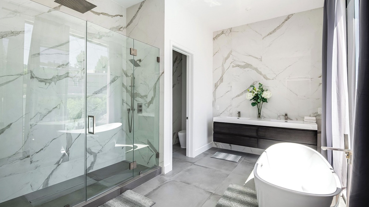 Photo of Bathroom in Encino