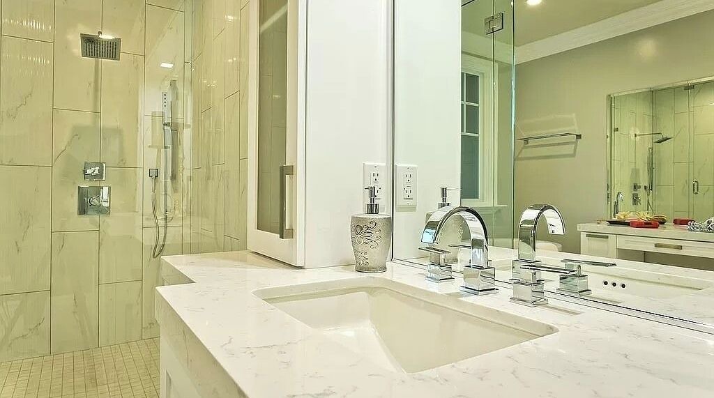 Photo of Bathroom in Sherman Oaks