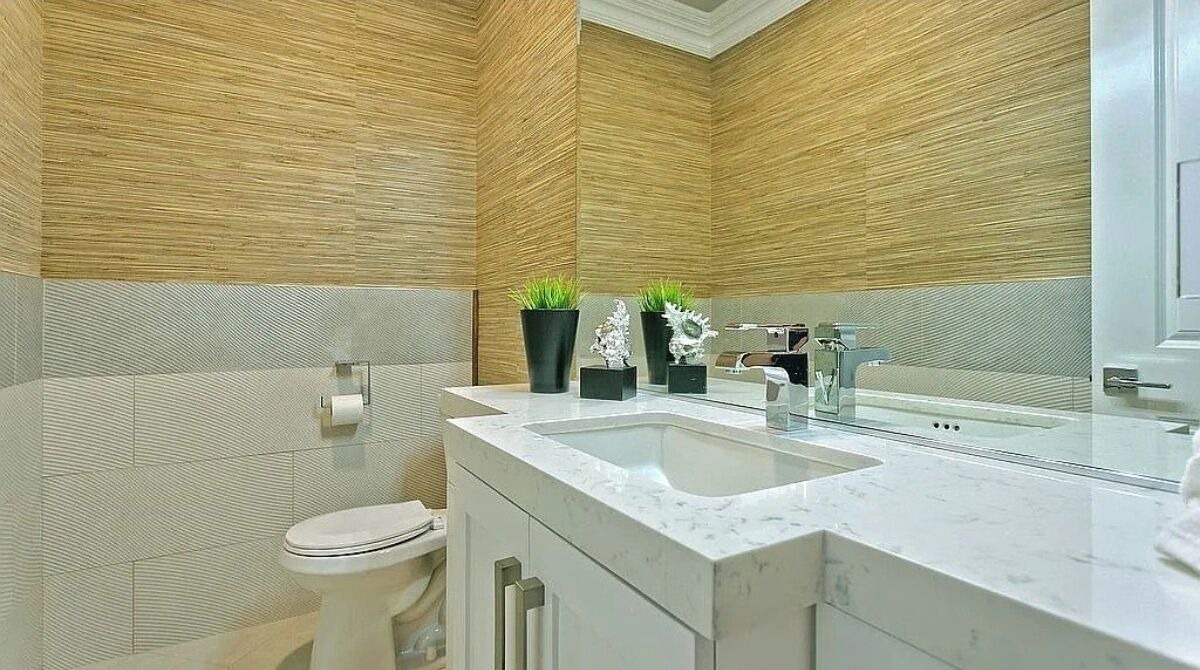 Photo of Bathroom in Sherman Oaks
