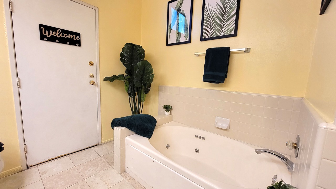 Photo of Bathroom in Beverly Hills