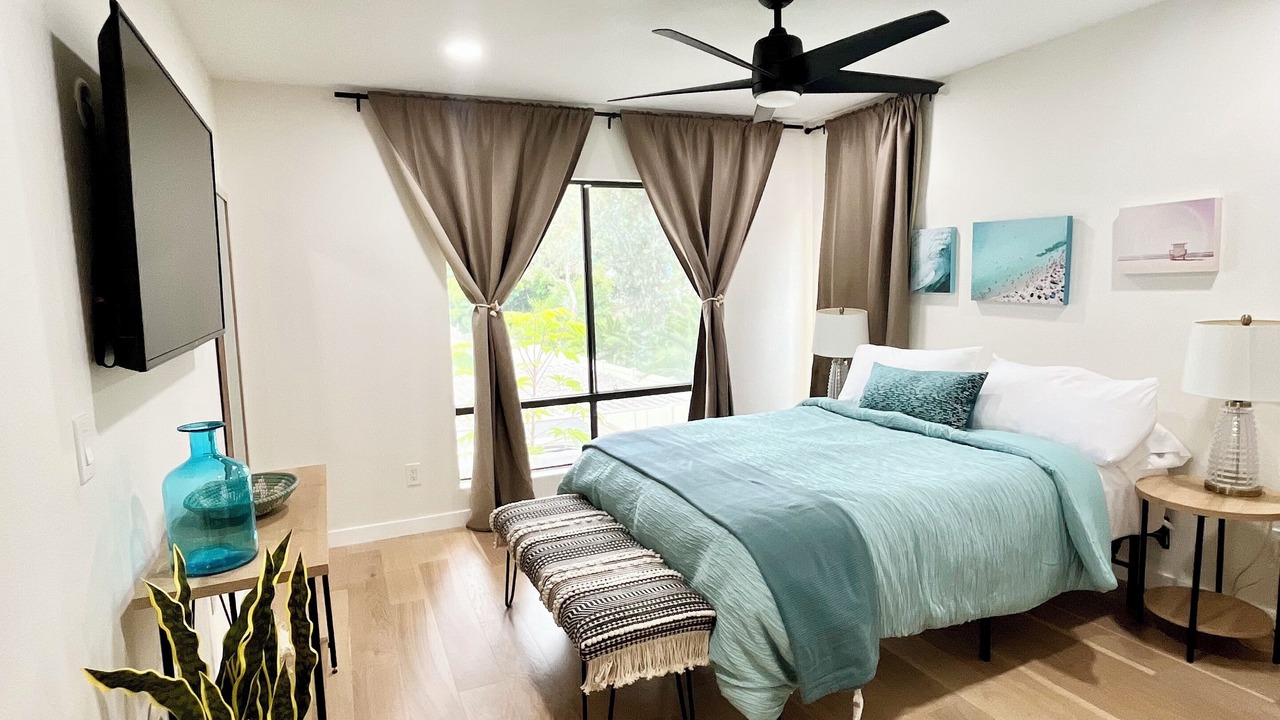 Photo of Bedroom in Huntington Beach
