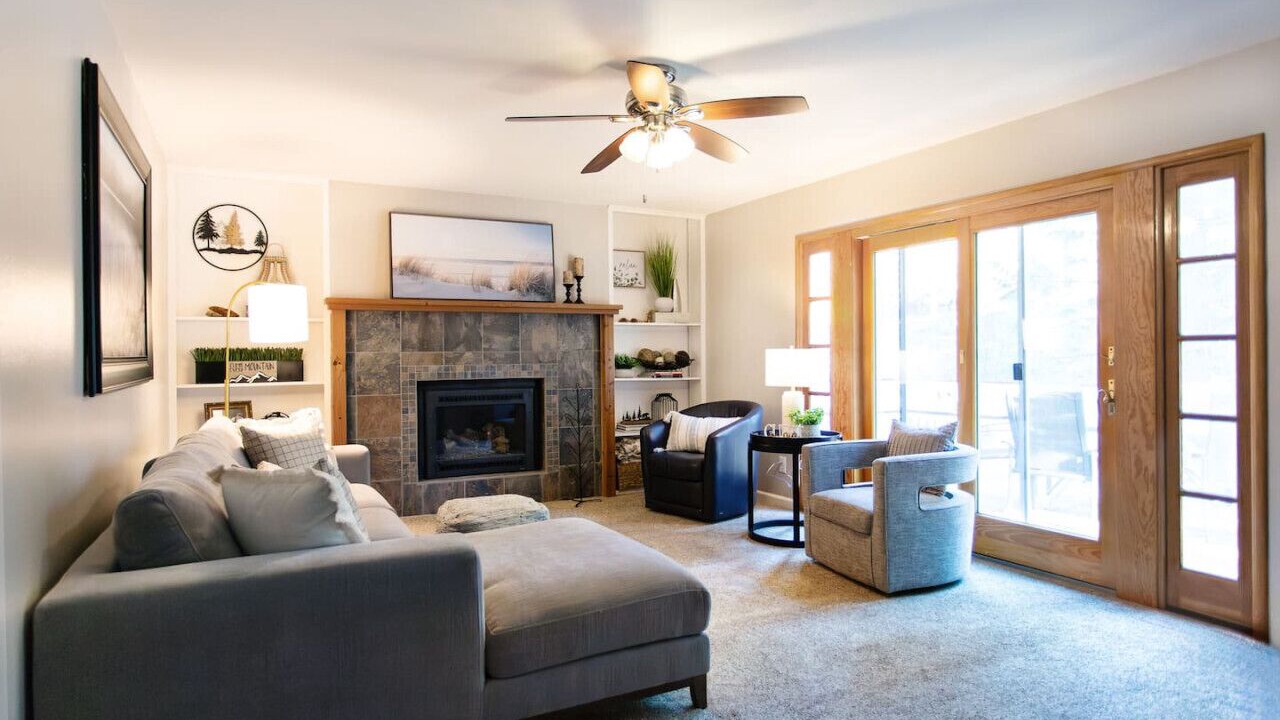 Photo of Livingroom in Ponderosa Palisades