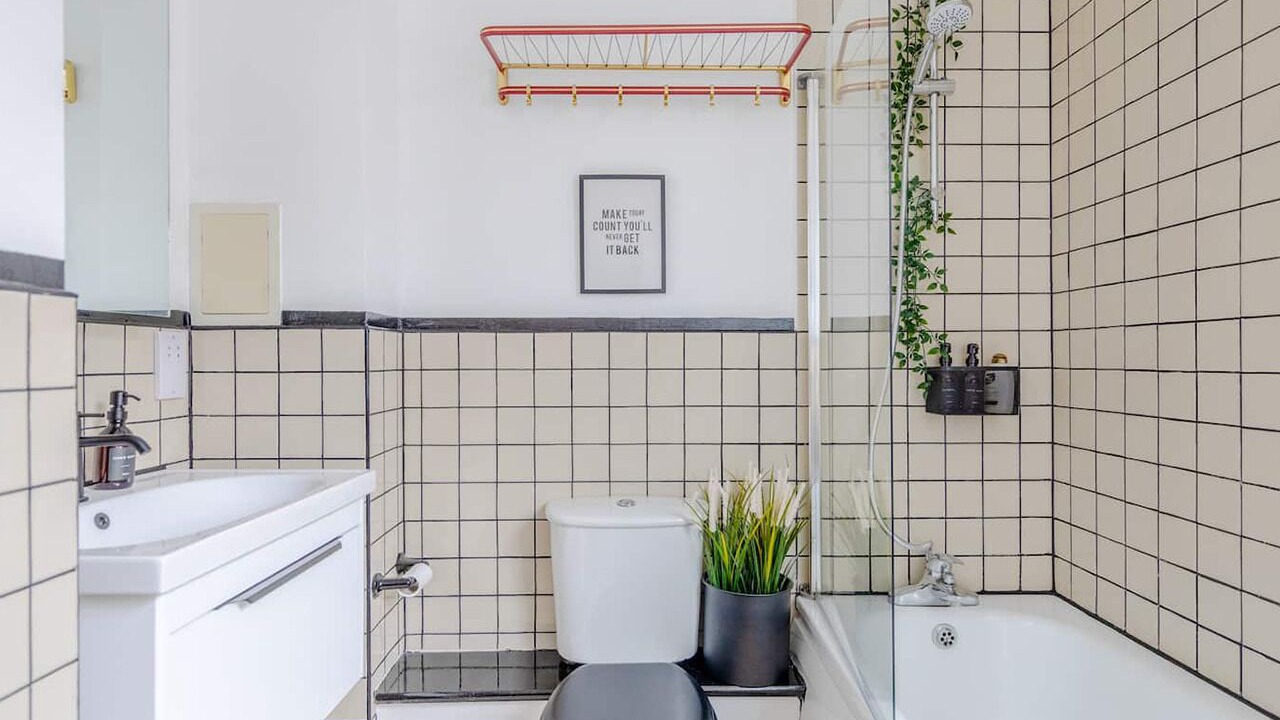 Photo of Bathroom in Whitechapel