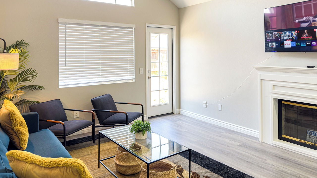 Photo of Livingroom in Southridge Village