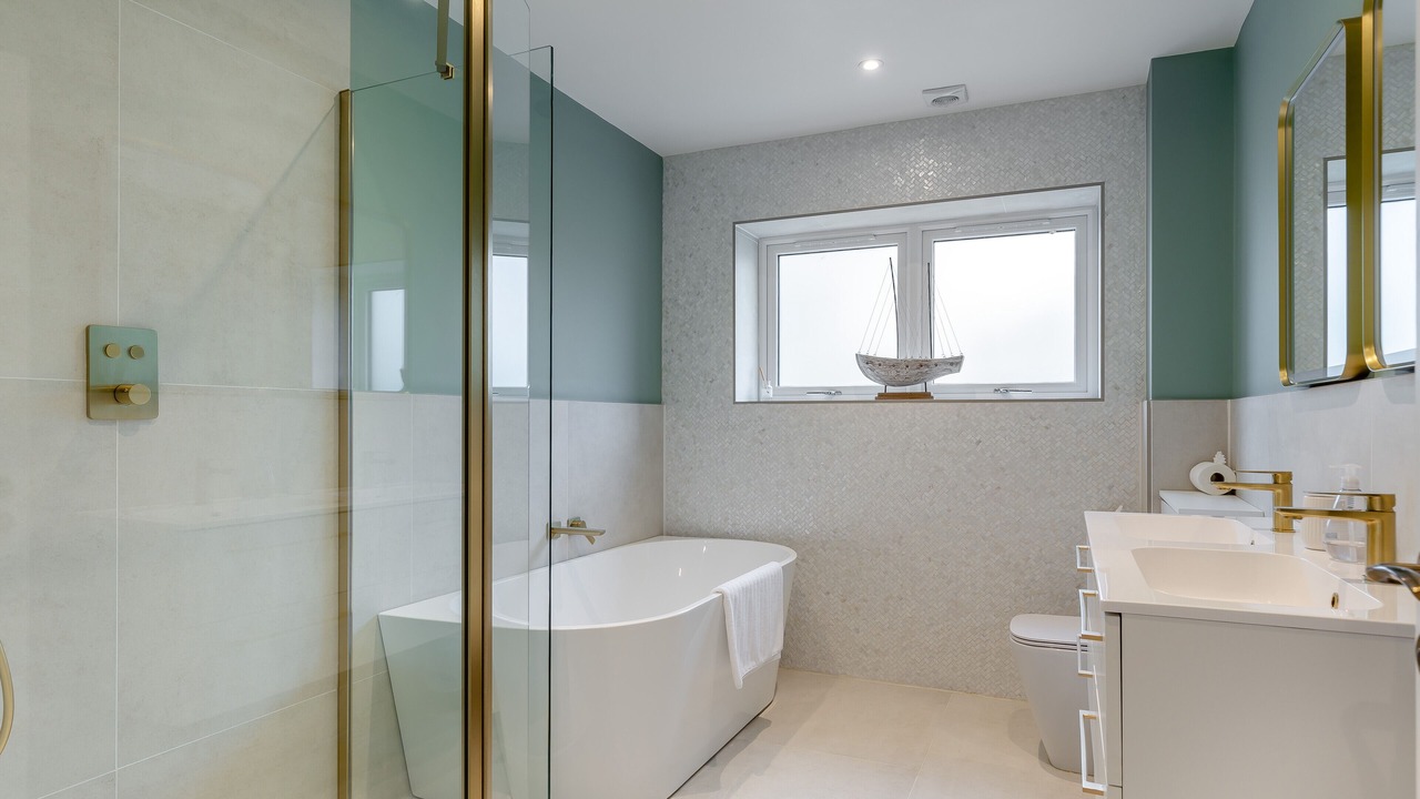 Photo of Bathroom in Little Petherick