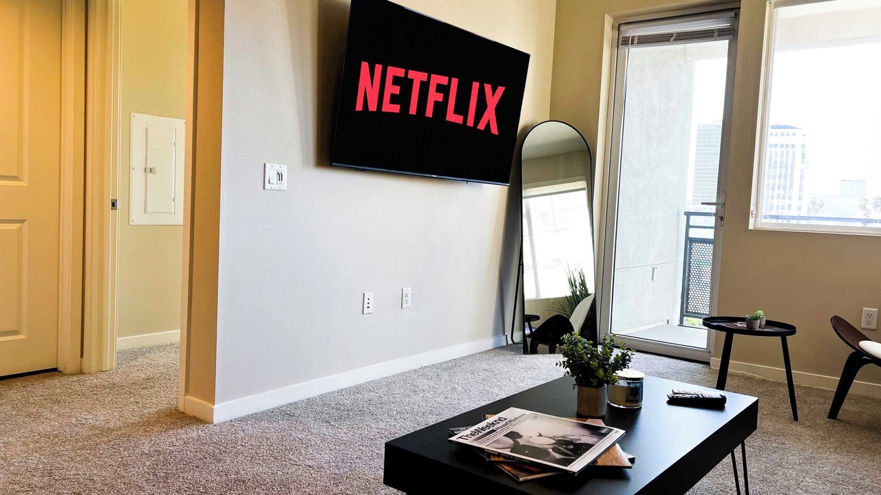 Photo of Bedroom in Beverly Hills