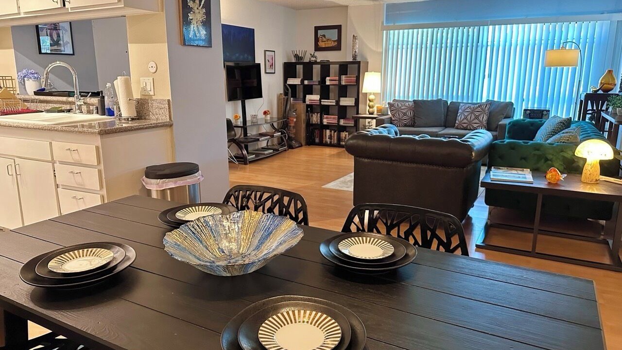 Photo of Bedroom in Beverly Grove