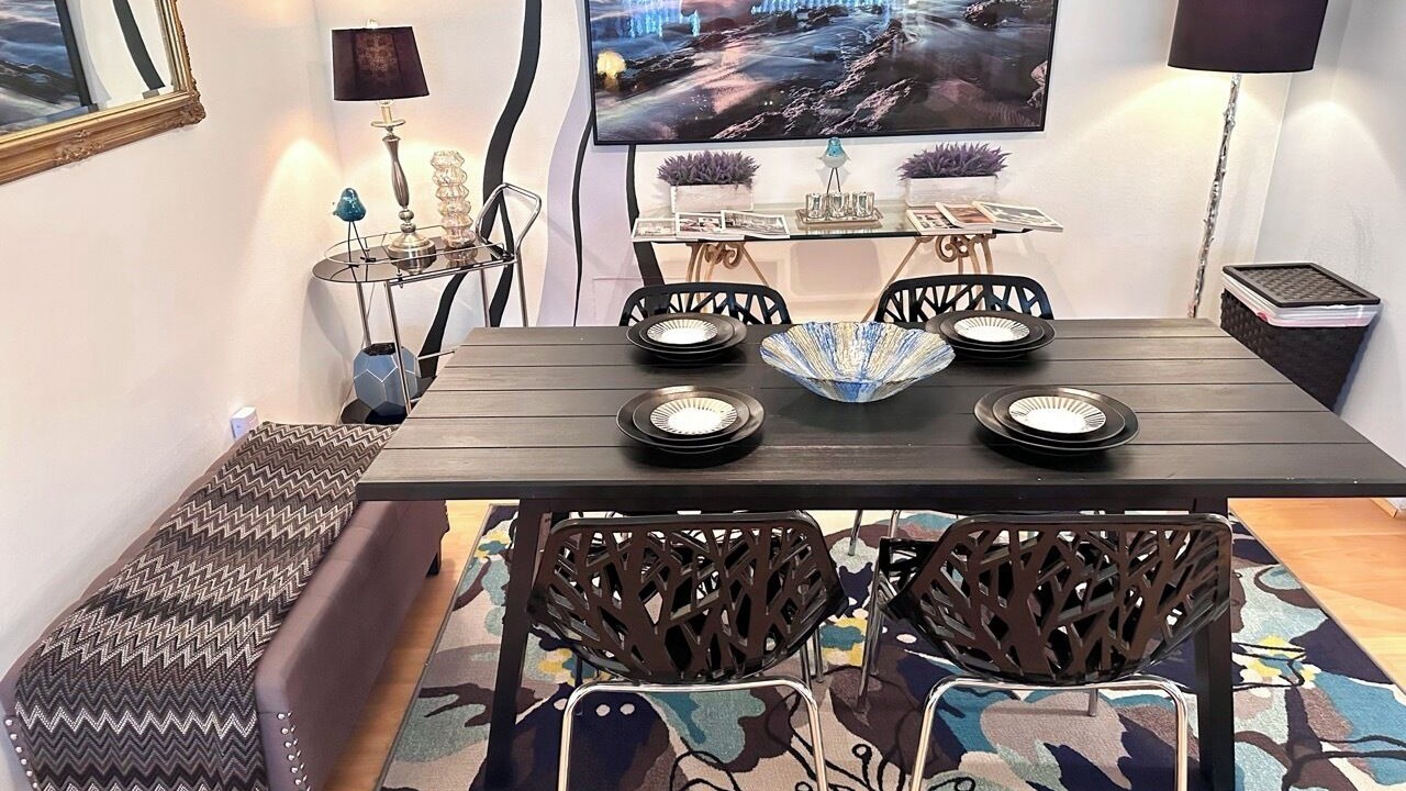 Photo of Bedroom in Beverly Grove