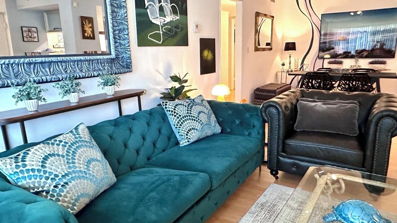 Photo of Bedroom in Beverly Grove