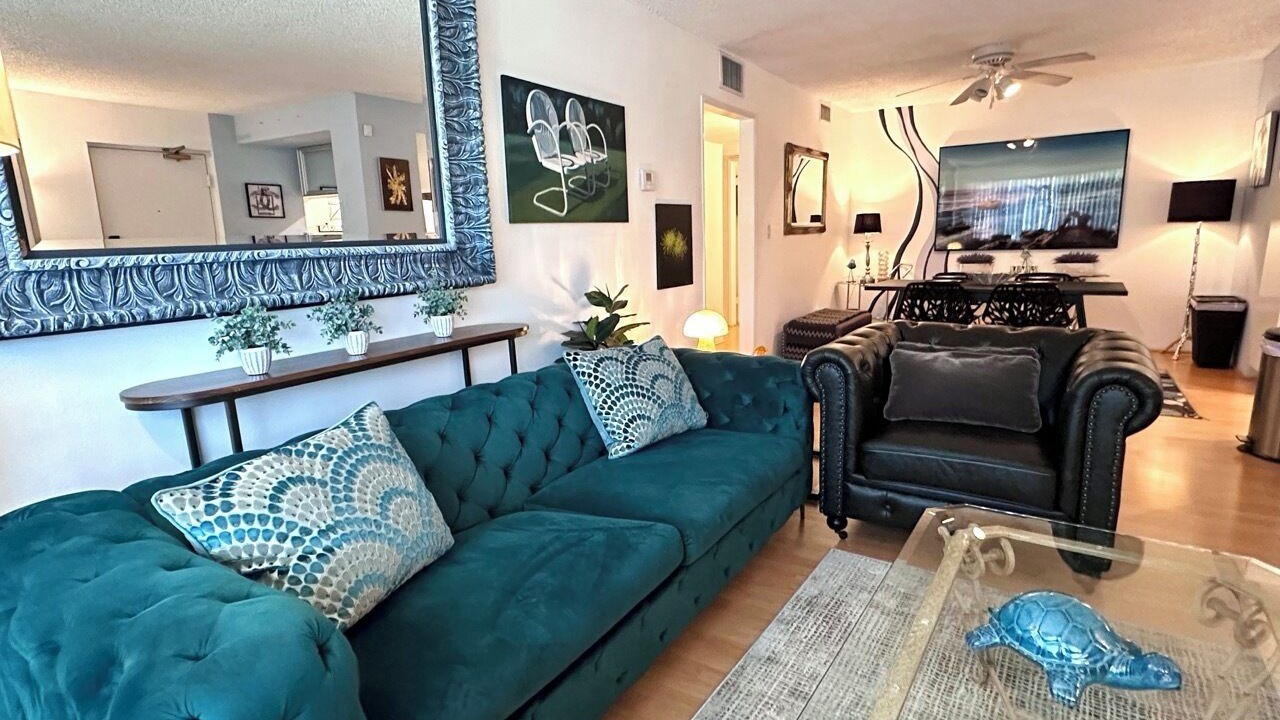 Photo of Bedroom in Beverly Grove