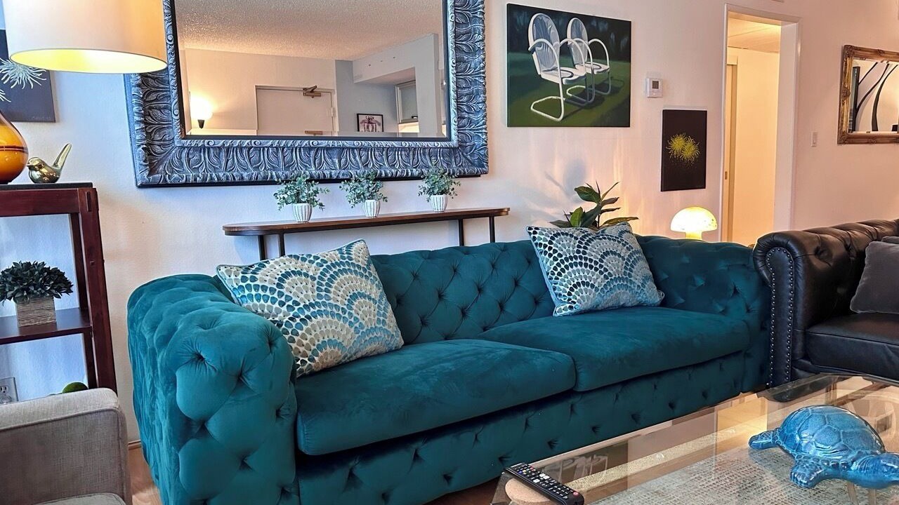 Photo of Bedroom in Beverly Grove