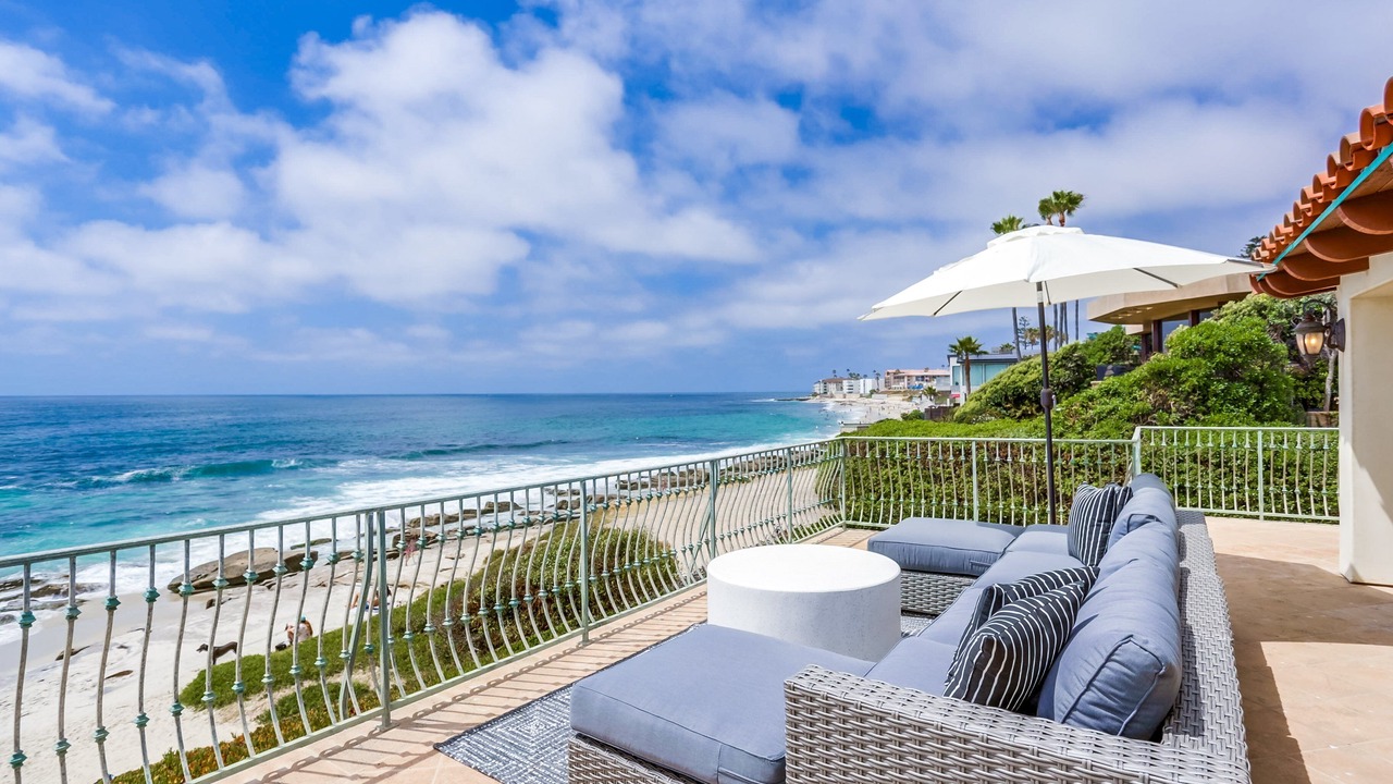 Photo of Patio Balcony in Beach Barber Tract
