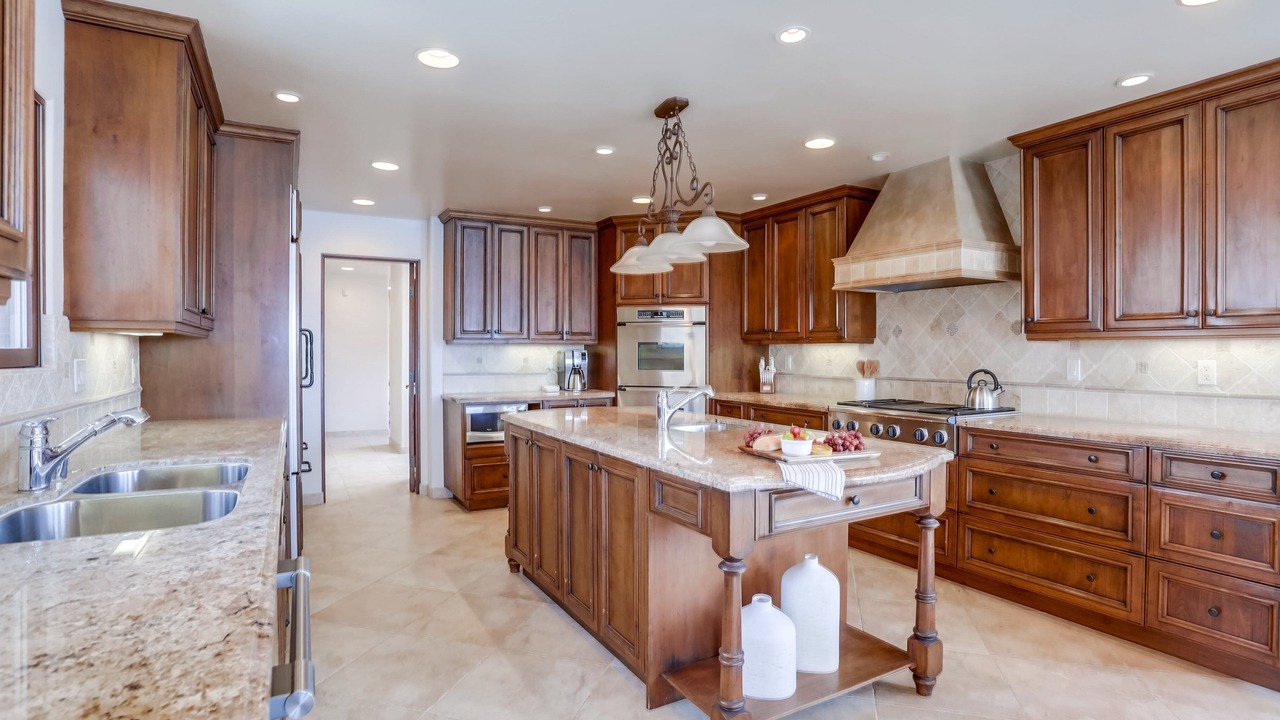 Photo of Kitchen in Beach Barber Tract