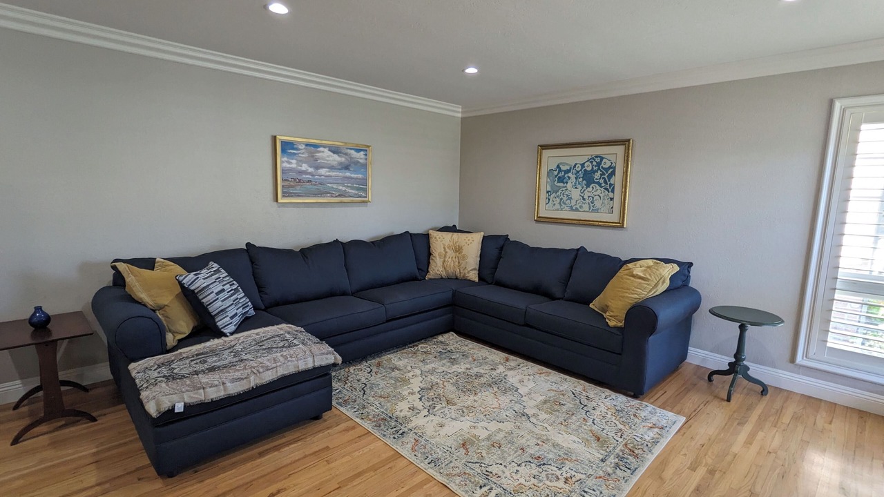 Photo of Livingroom in Cypress